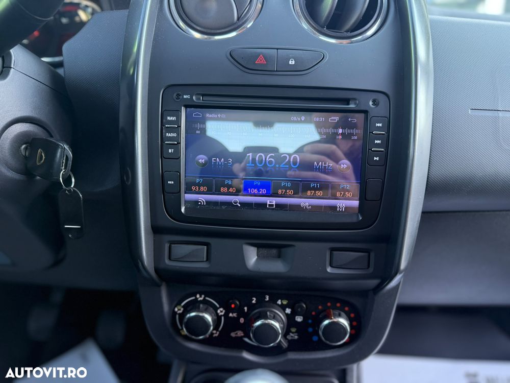 Dacia Duster 1.5 dCi 4WD Comfort - 11