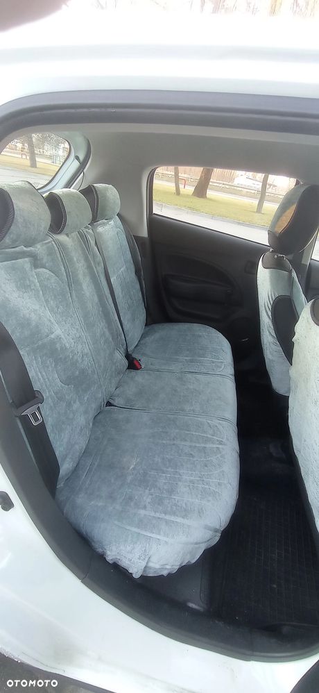 Mitsubishi Space Star - 6