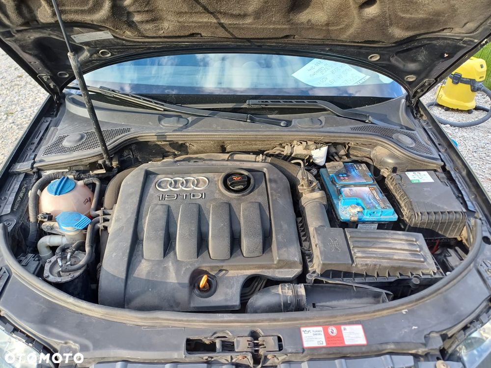 Audi A3 Sportback - 11