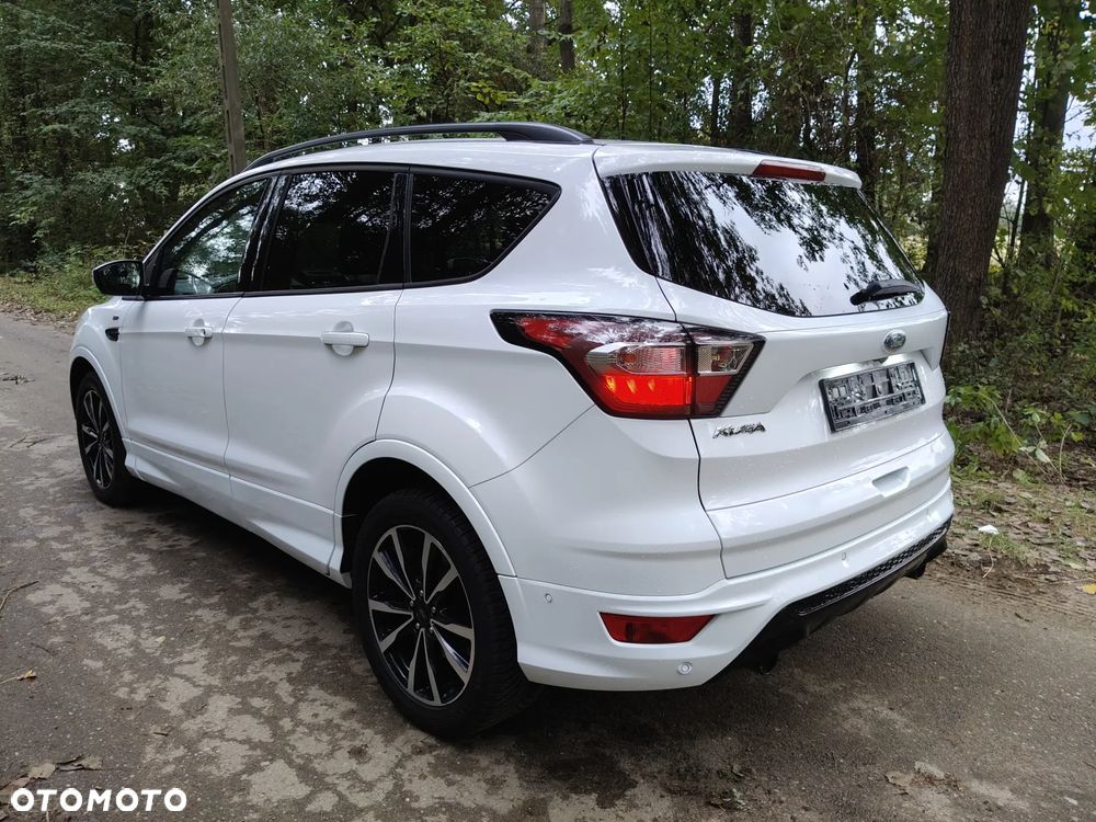 Ford Kuga 2.0 TDCi 2x4 ST-Line - 16