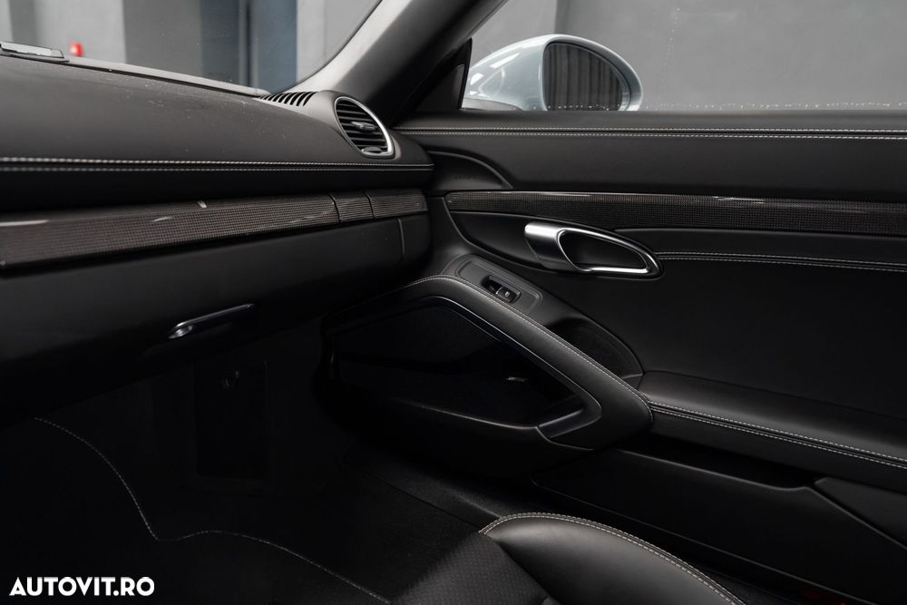 Porsche Boxster - 14