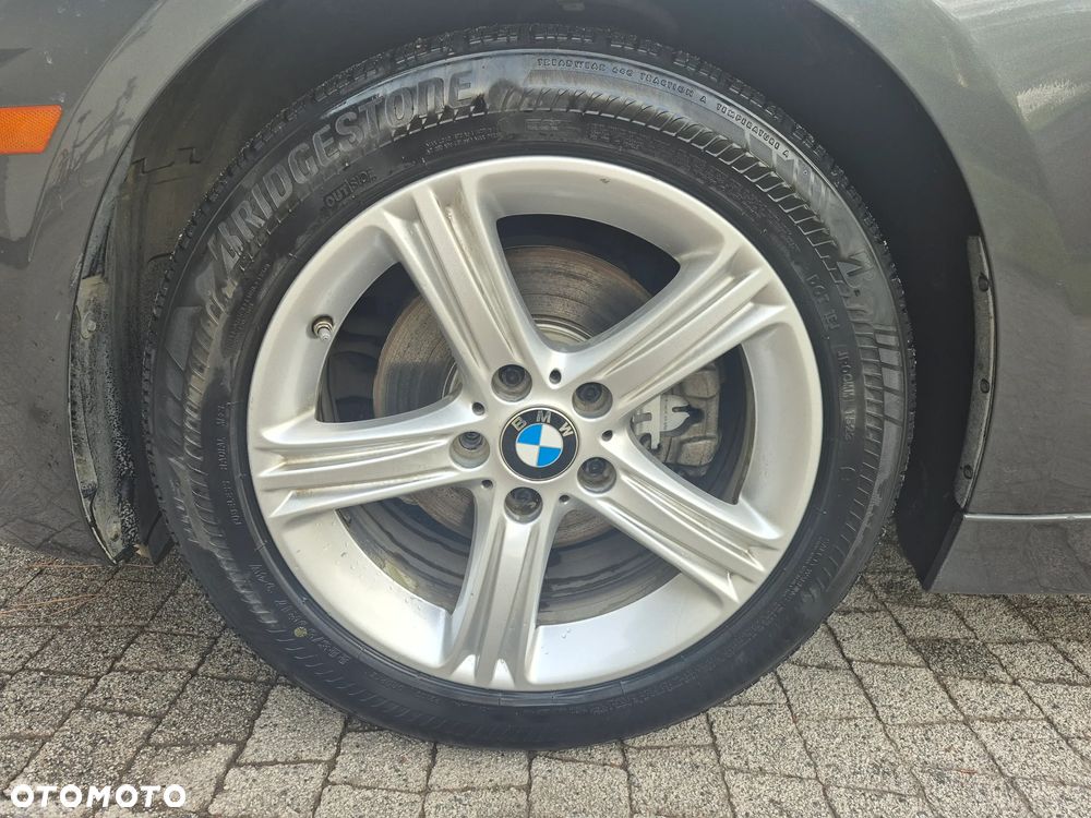 BMW Seria 3 328i - 10