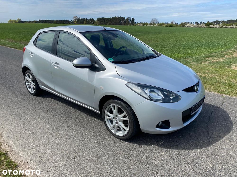 Mazda 2 1.5 Dynamic - 1