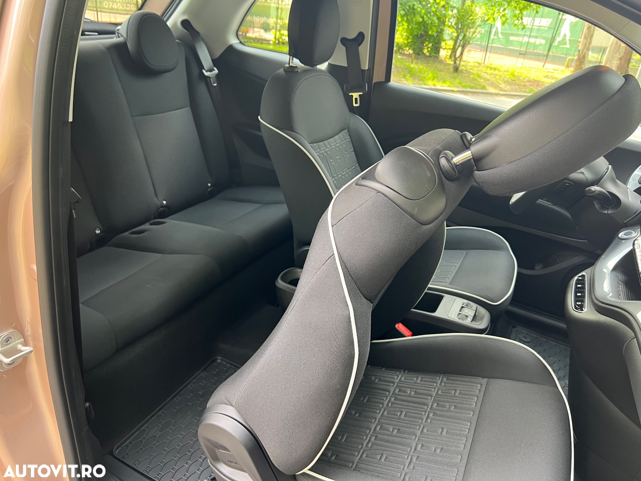 Fiat 500 500e Hatchback - 11