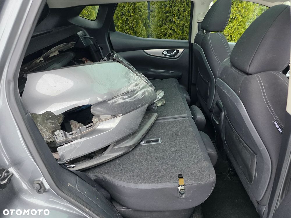 Nissan Qashqai 1.5 dCi N-Connecta - 12