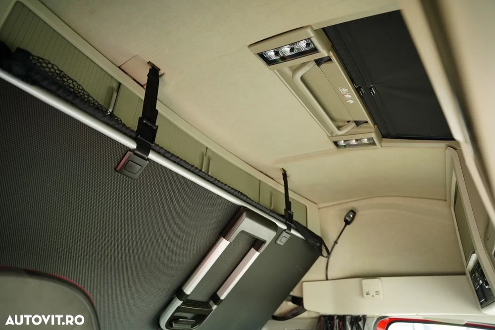 Volvo FH 460 / CORTINĂ / I-SAVE / I-PARK COOL / PUNTE RALEVICABILĂ / DIRECȚIE / CORTINĂ RANFORSATĂ - 33