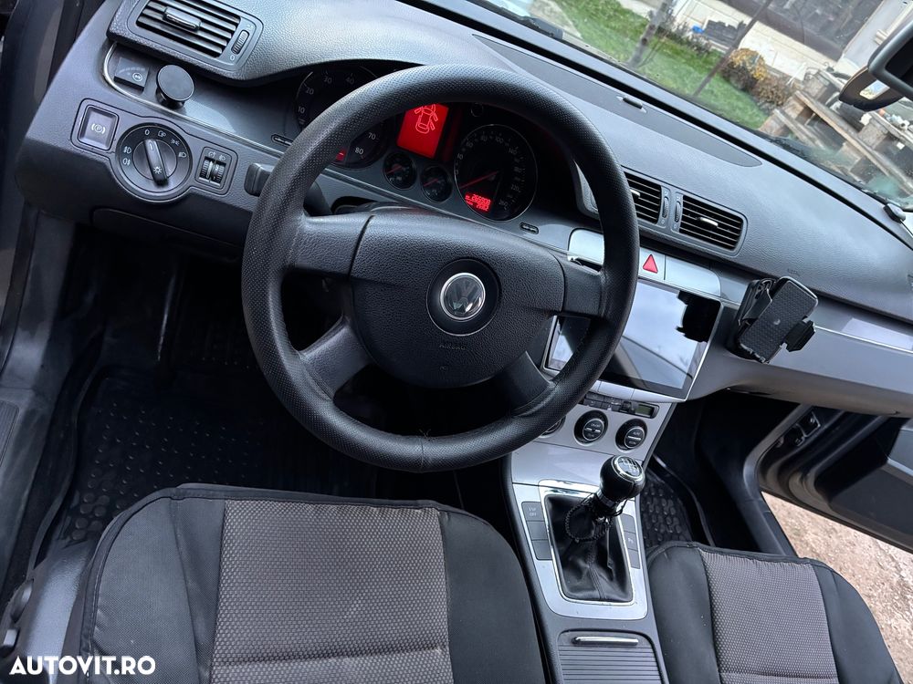 Volkswagen Passat - 10