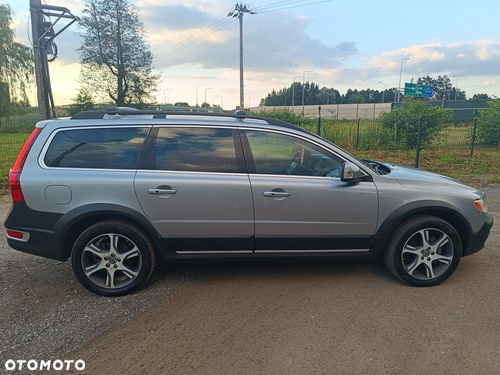 Volvo XC 70 T6 AWD Geartronic Momentum - 6