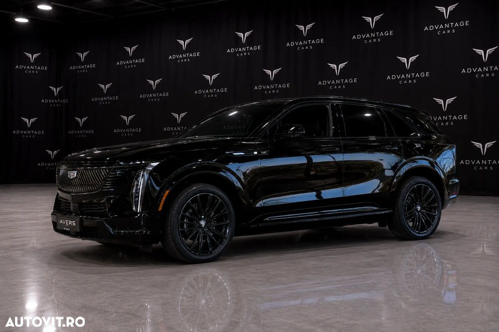 Cadillac Escalade - 4