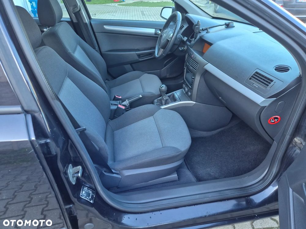 Opel Astra 1.6 Catch me - 10