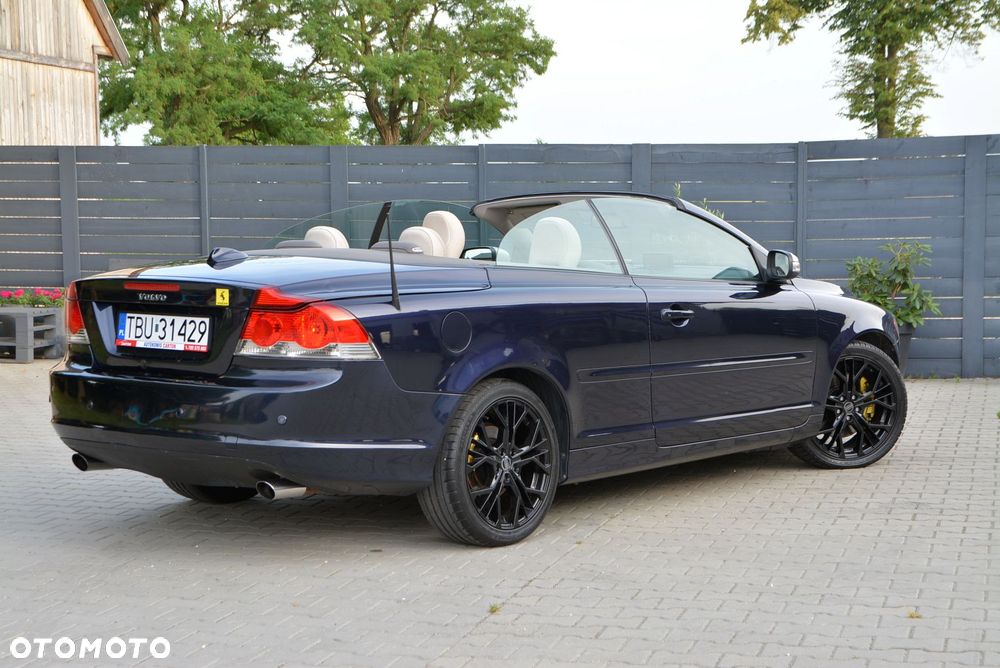 Volvo C70 2.4D5 Summum - 4