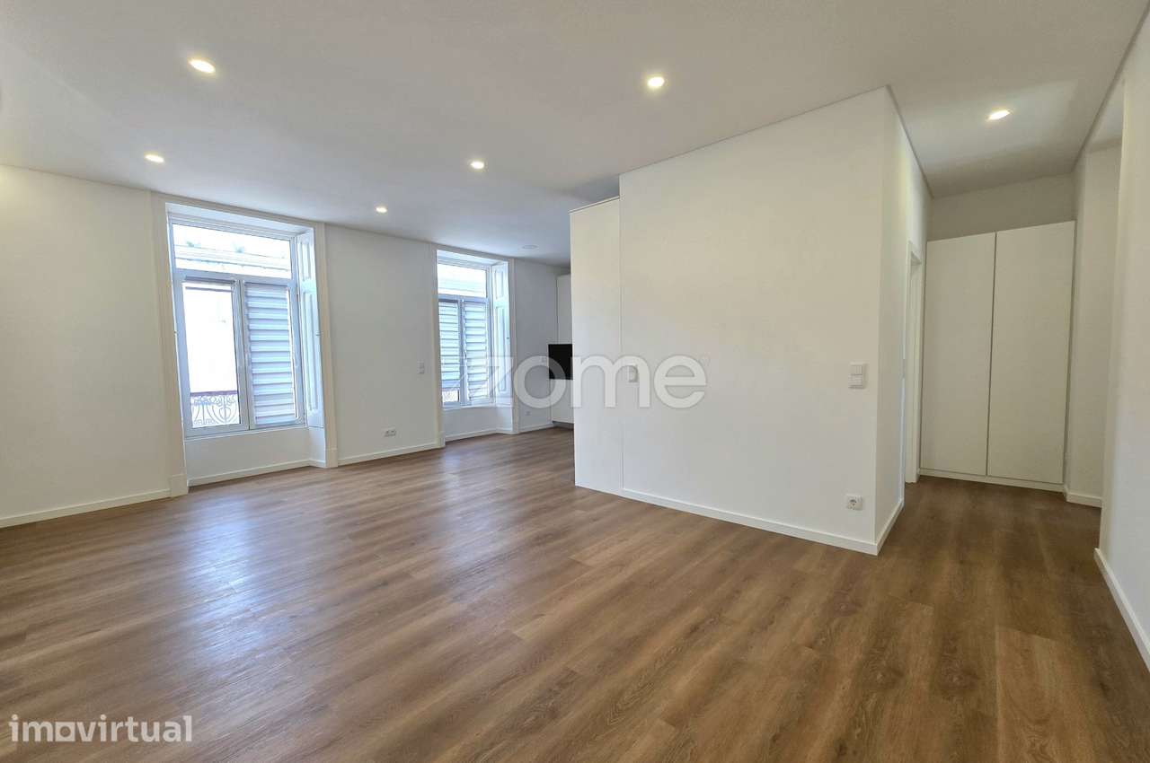 Apartamento T1 novo, para arrendamento - Ponta Delgada - Grande imagem: 4/13