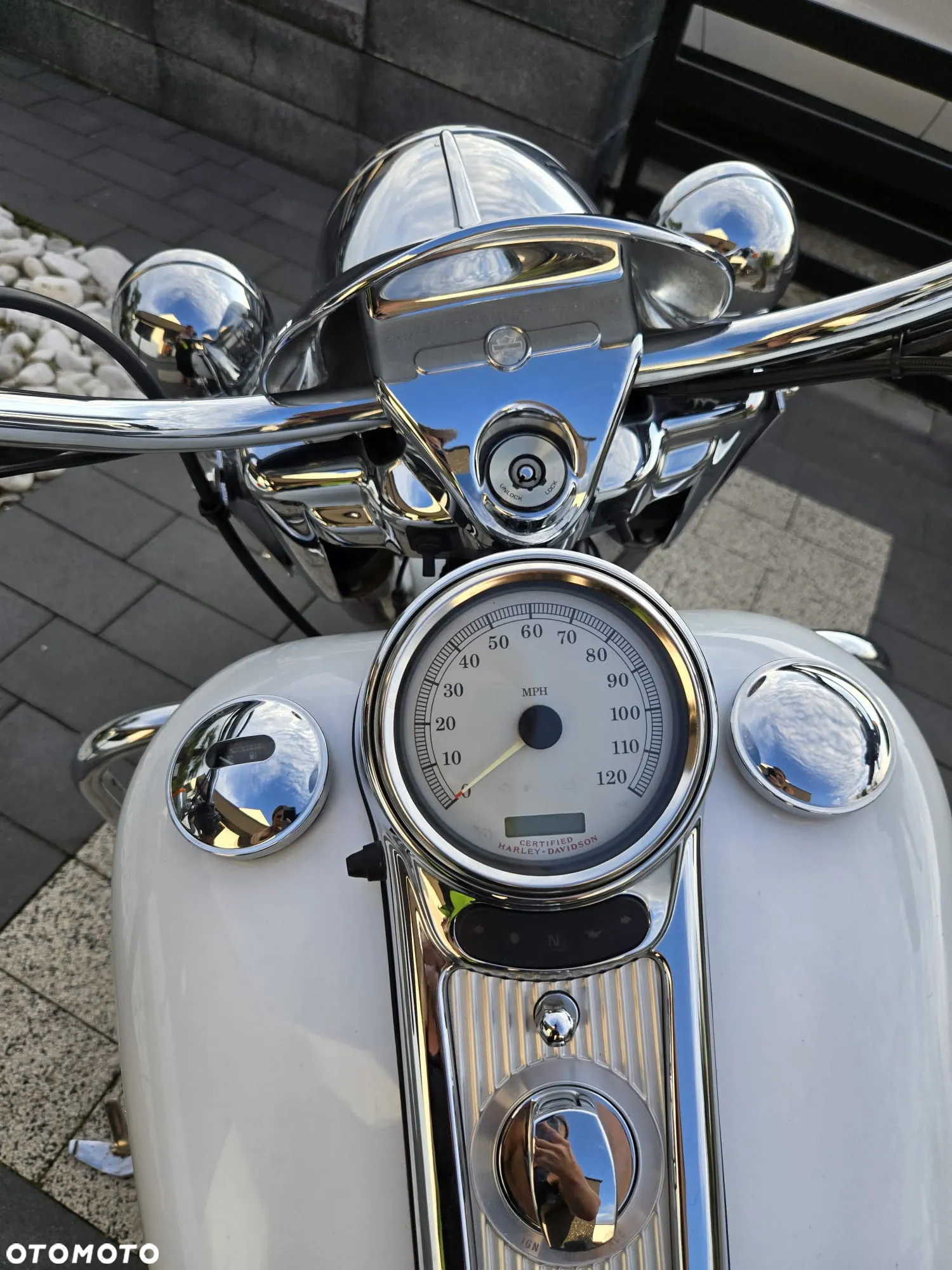 Harley-Davidson Touring Road King - 18