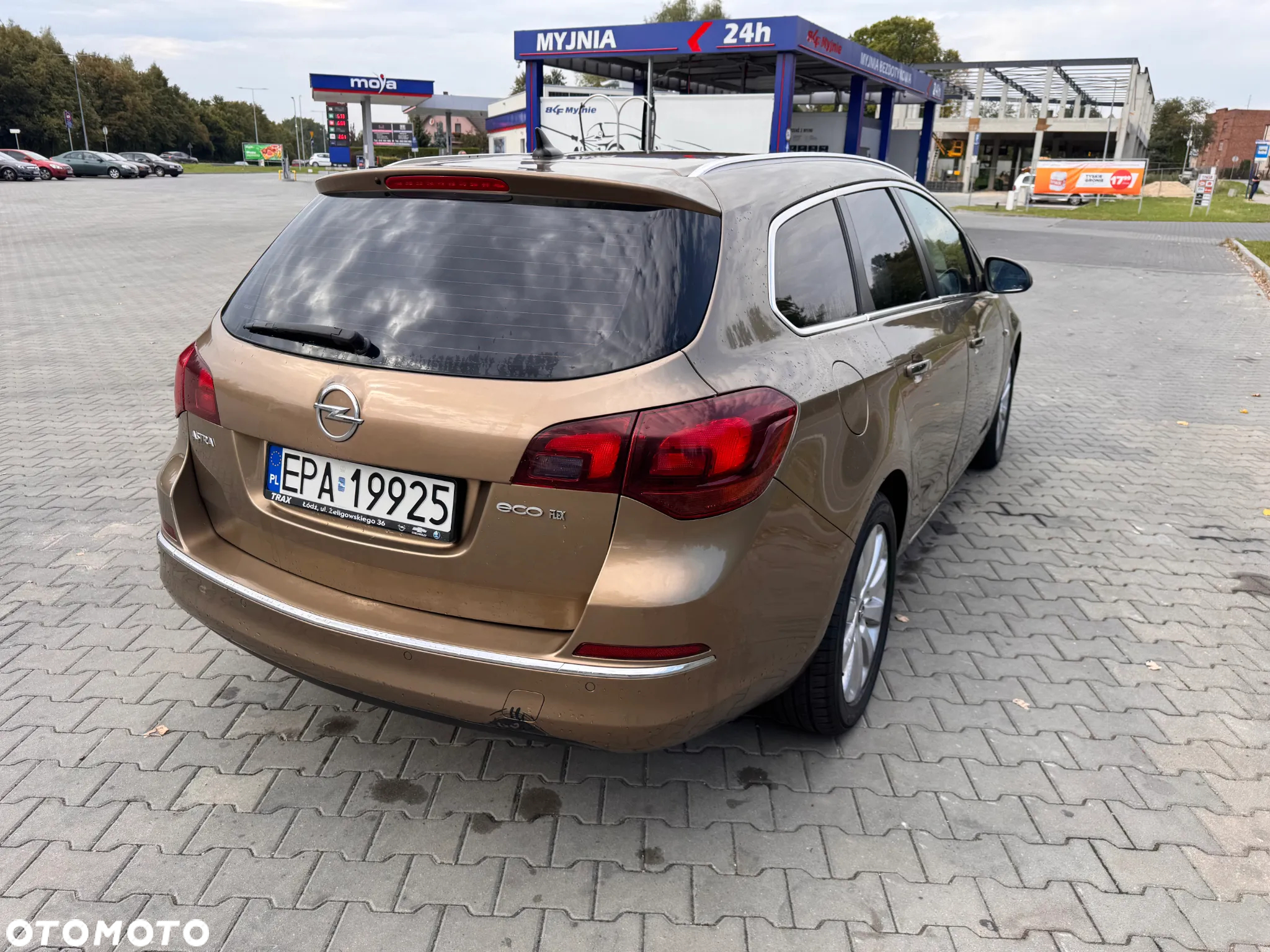 Opel Astra - 11