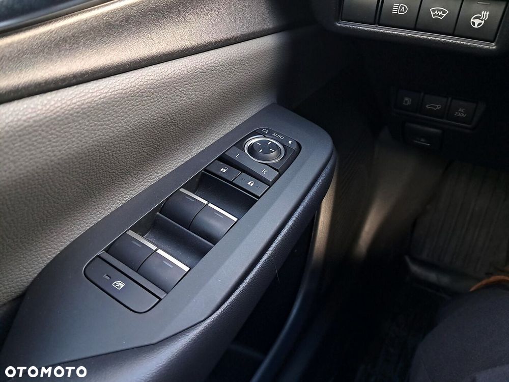 Toyota Prius - 13