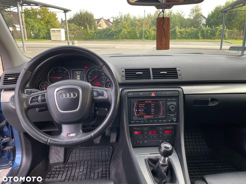 Audi A4 - 11