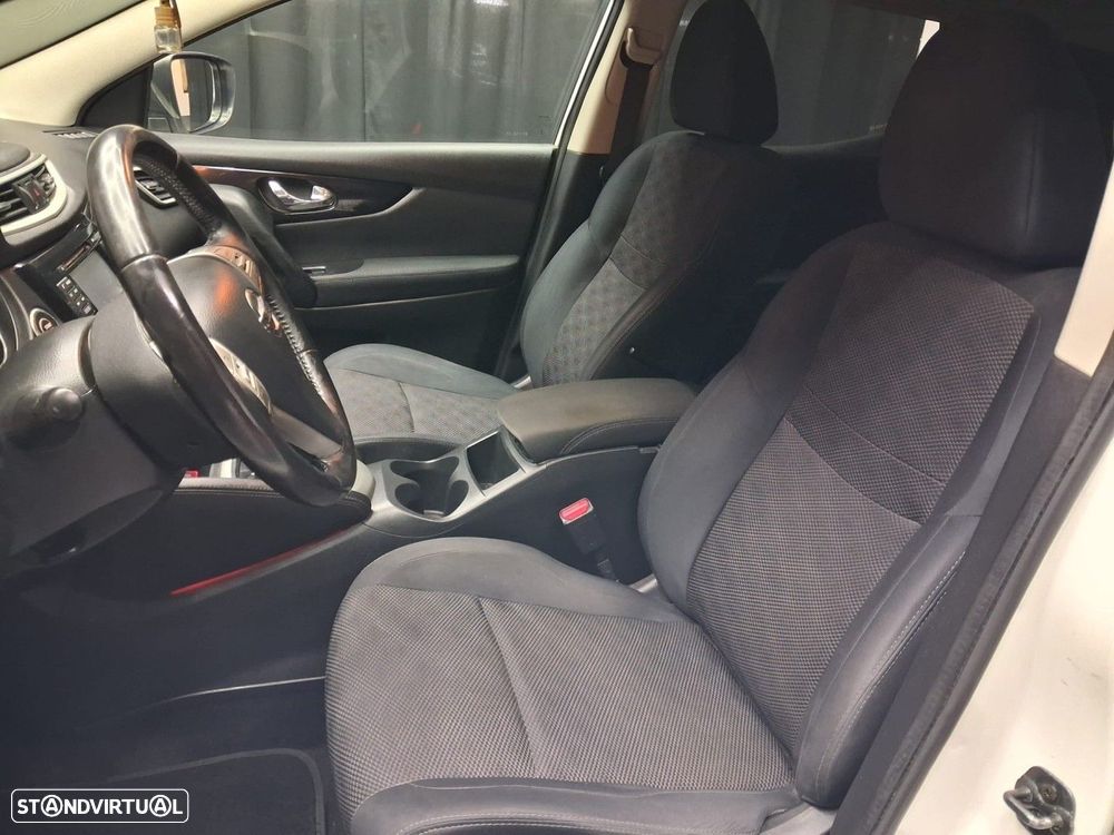 Nissan Qashqai 1.6 dCi Tekna Xtronic - 14