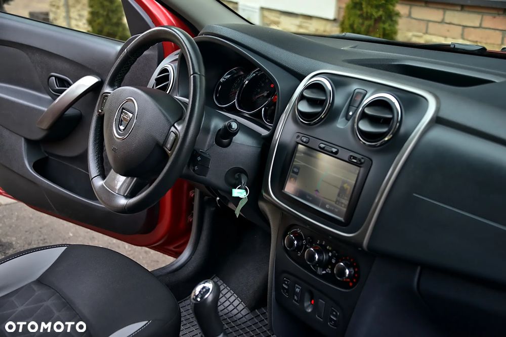 Dacia Sandero 0.9 TCe Laureate - 27