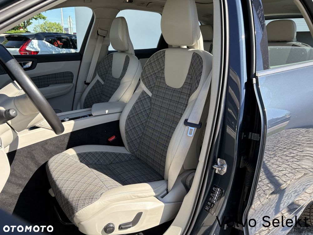 Volvo XC 60 - 11