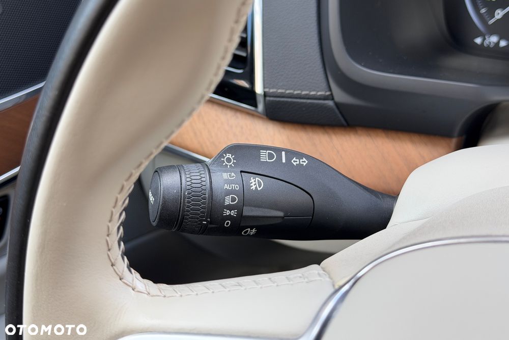 Volvo XC 90 B5 D AWD Inscription - 27