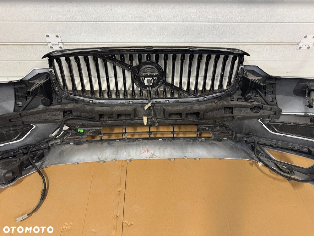 VOLVO XC 60 II ZDERZAK PRZÓD PRZEDNI 4PDC 707 - 9