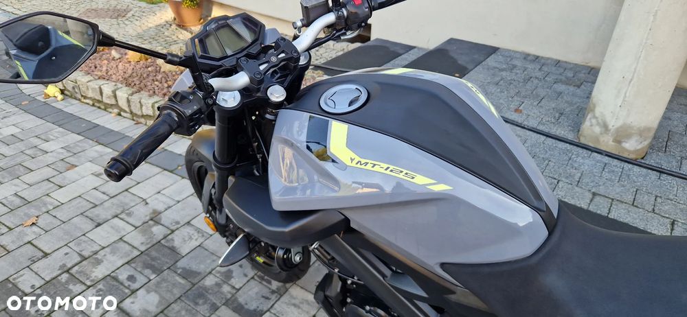 Yamaha MT - 9