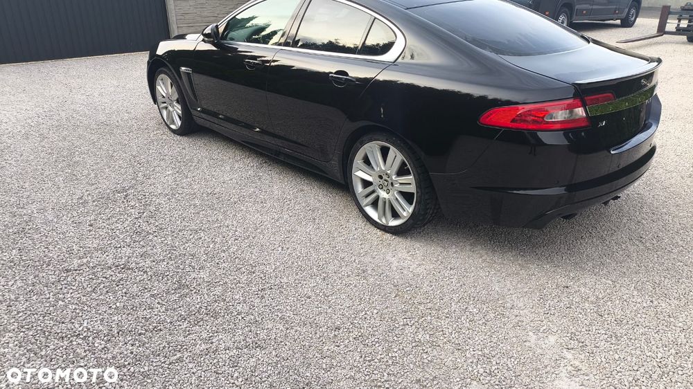 Jaguar XF - 7