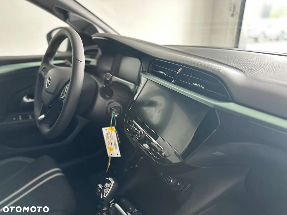 Opel Corsa - 12