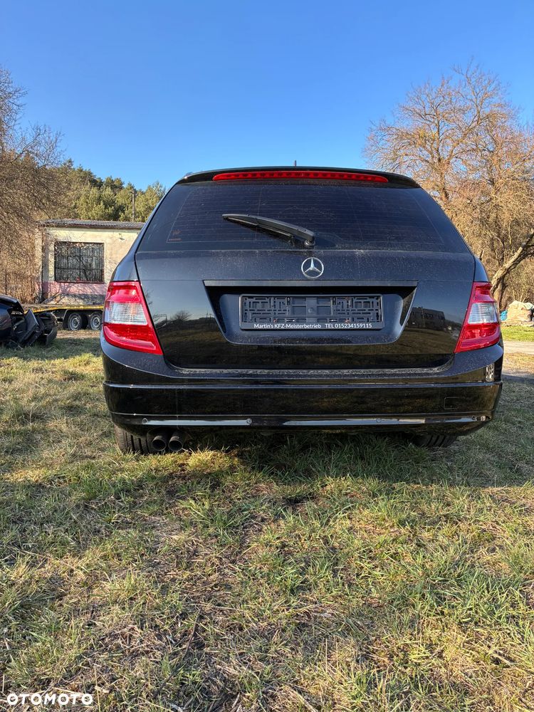 Mercedes-Benz Klasa C 200 CDI DPF BlueEFFICIENCY - 8