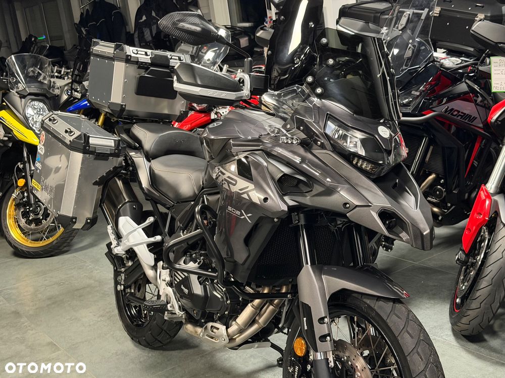 Benelli TRK 502X - 21