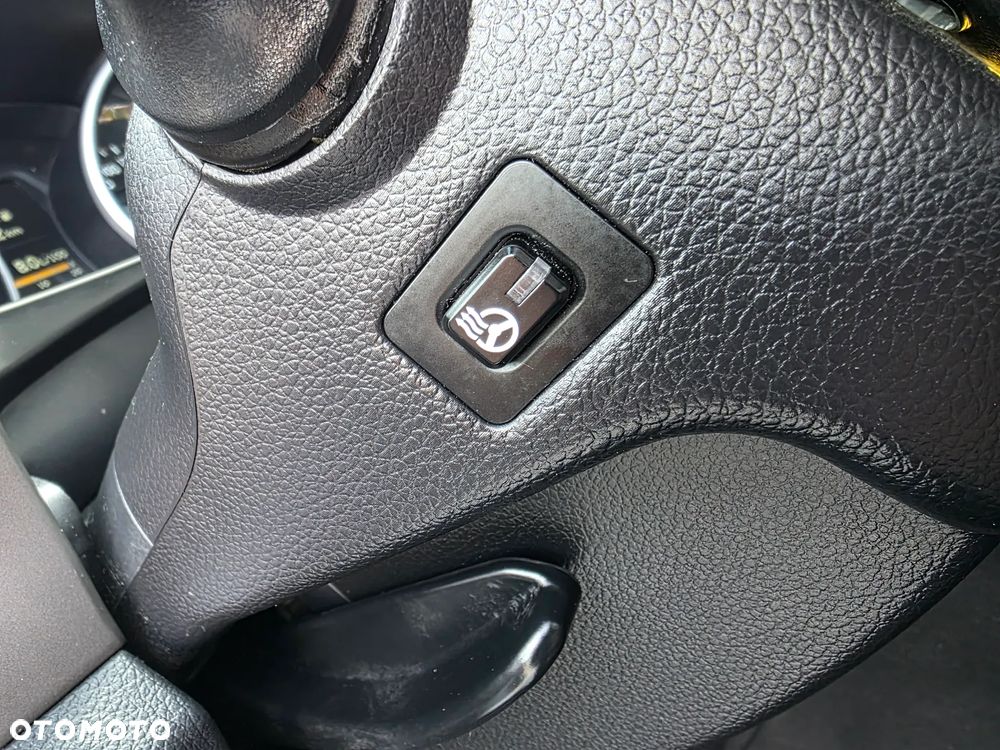 Kia Sportage 1.6 GDI 2WD Fifa World Cup Edition - 12