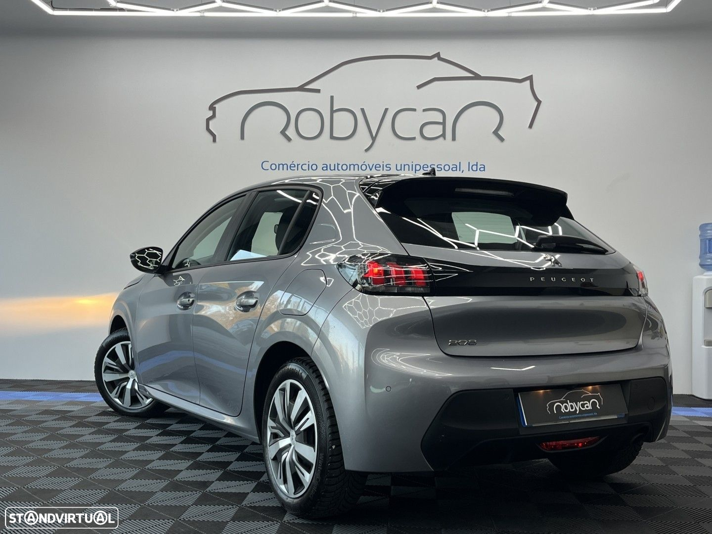 Peugeot 208 1.2 PureTech Active Pack - 4