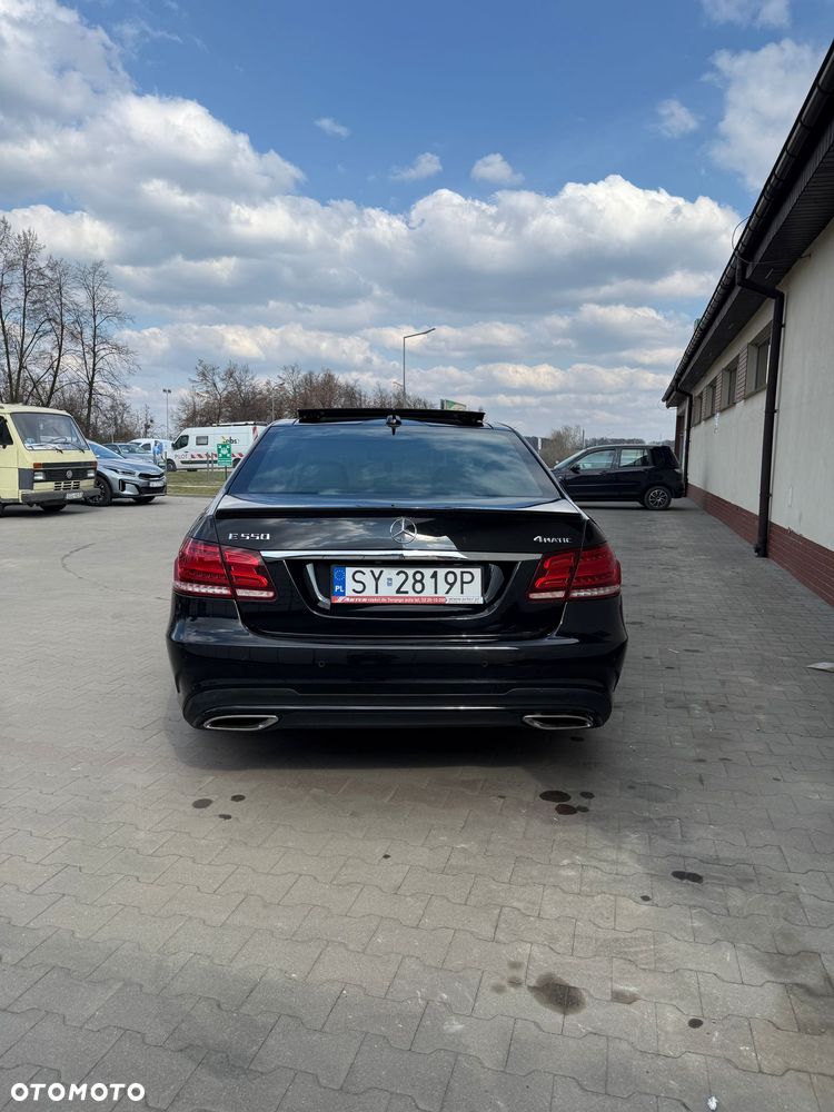 Mercedes-Benz Klasa E 500 4Matic BlueEFFICIENCY 7G-TRONIC Avantgarde - 14