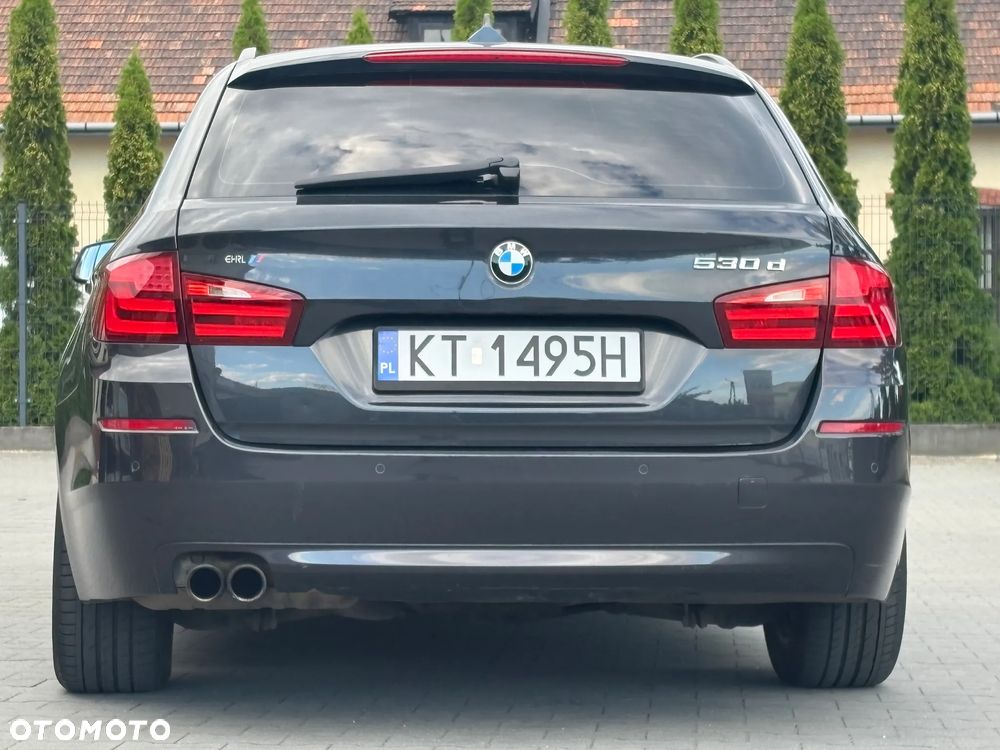 BMW Seria 5 530d Touring - 6