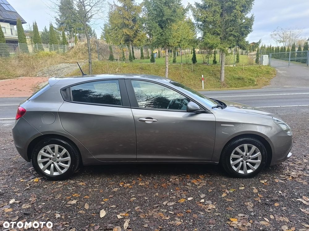 Alfa Romeo Giulietta 1.6 JTDM 16V - 2