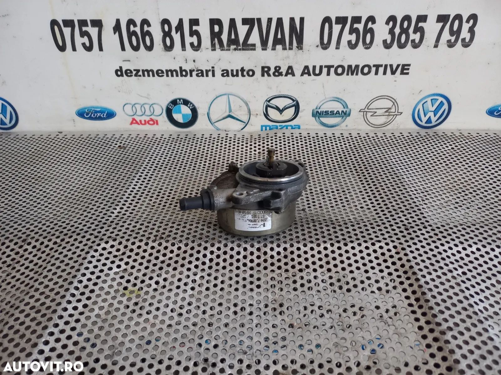 Pompa Vacuum Audi Q7 Vw Touareg 3.0 Tdi Cod BE Dezmembrez Audi Q7 3.0 Tdi Motor BUG Automat - Dezme - 1
