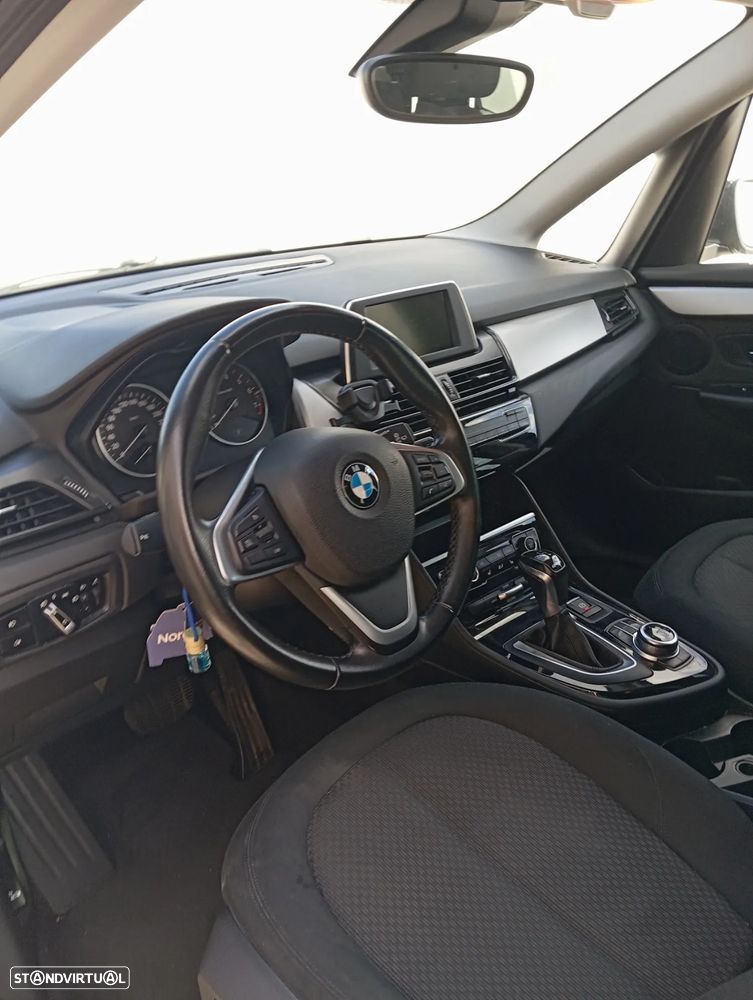 BMW 225xe Active Tourer iPerformance - 13