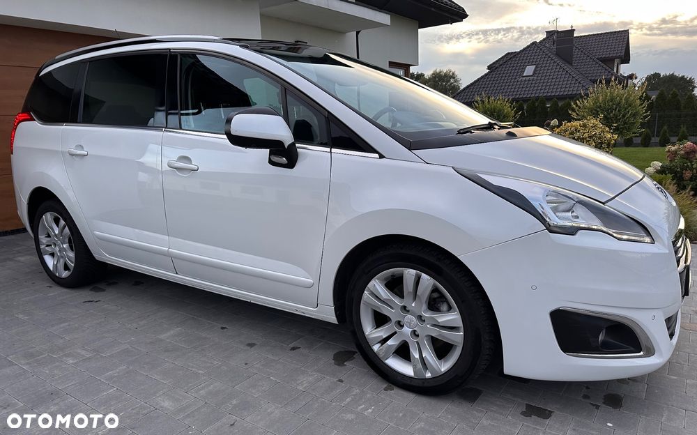 Peugeot 5008 2.0 HDi Allure 7os - 1