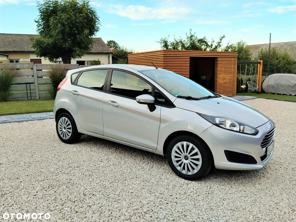 Ford Fiesta - 2