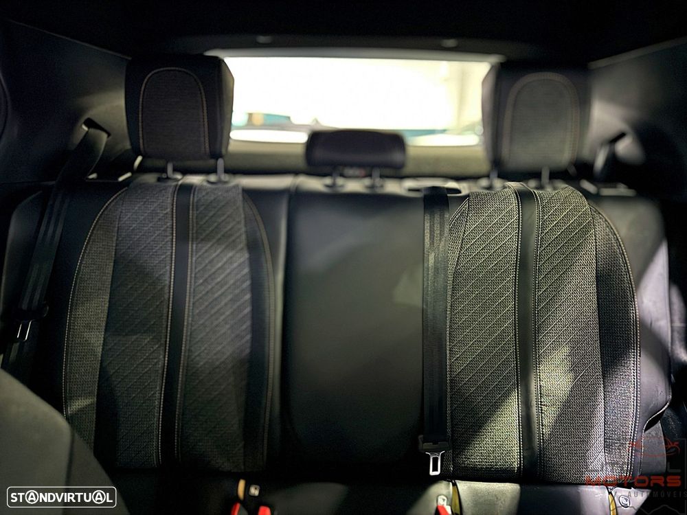 Peugeot 2008 1.2 PureTech Allure - 41