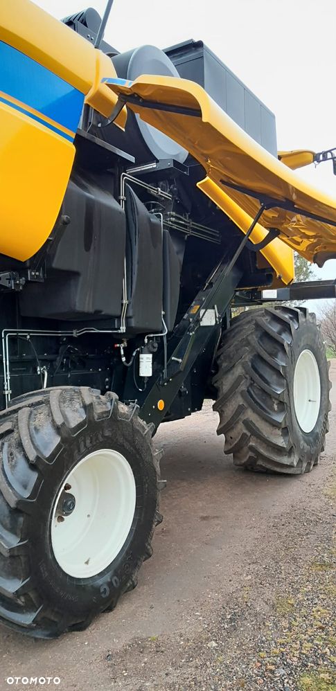 New Holland CX 5.80 - 8