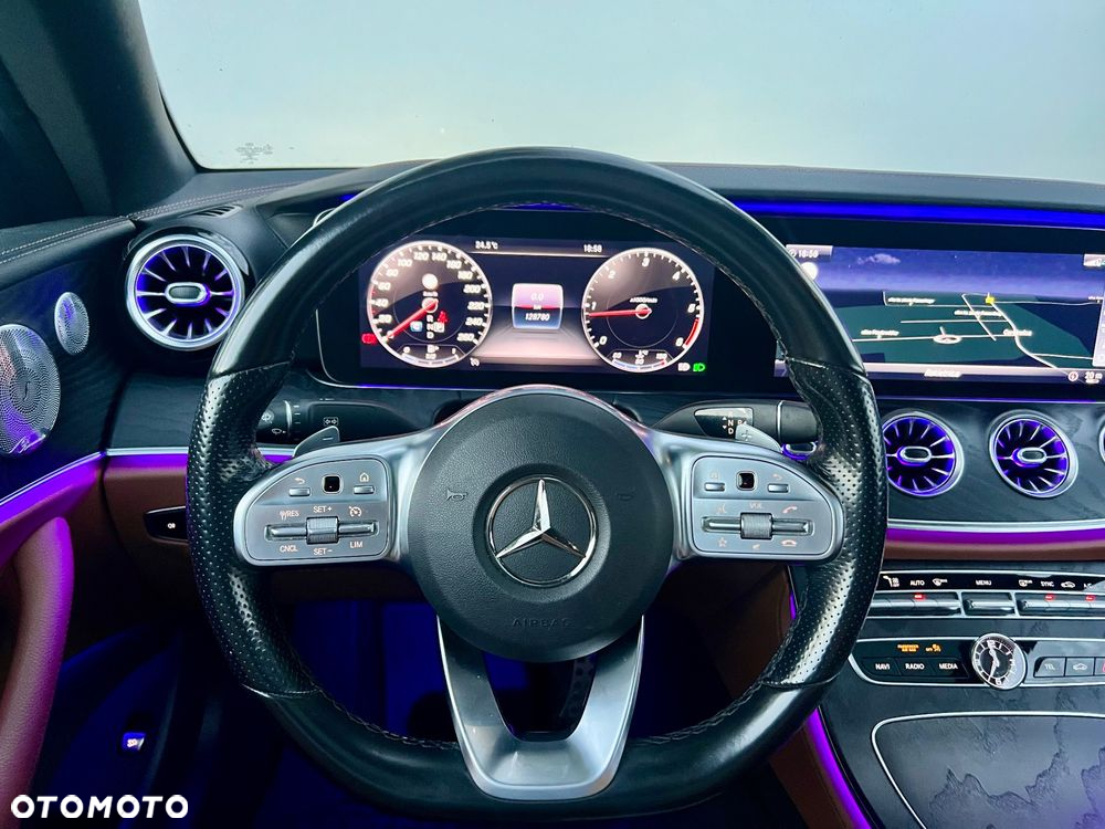 Mercedes-Benz Klasa E 220 d Coupe 4-Matic 9G-TRONIC - 12