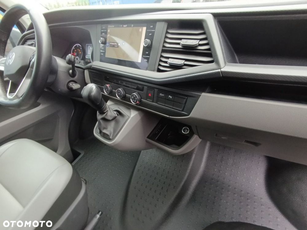 Volkswagen Transporter - 15