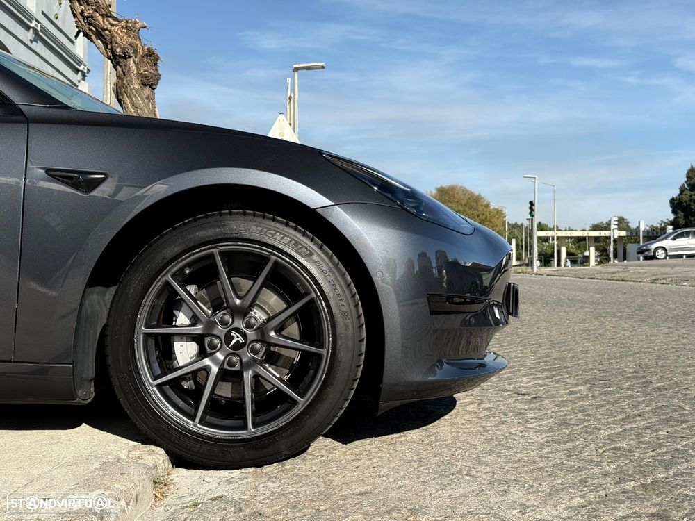 Tesla Model 3 Standard Range Plus RWD - 11