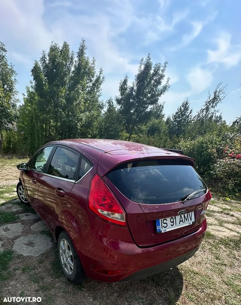 Ford Fiesta - 3