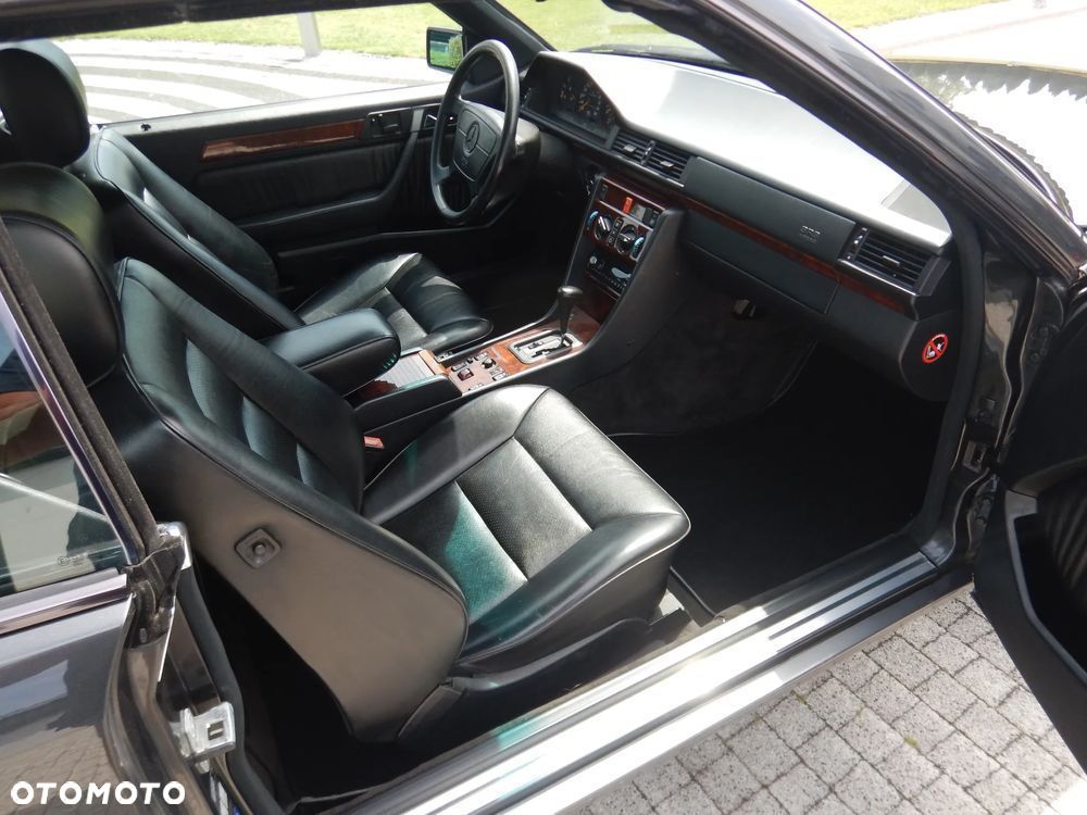 Mercedes-Benz W124 (1984-1993) - 29