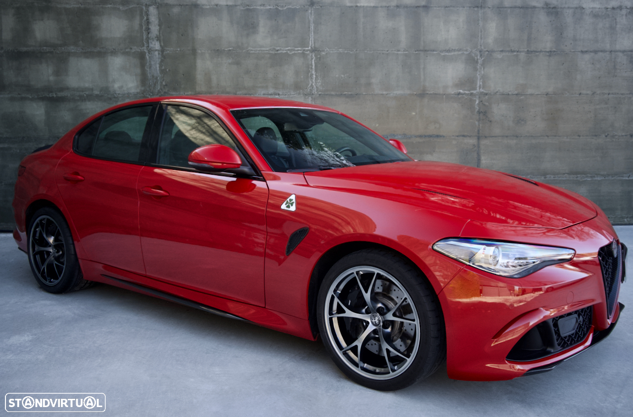 Alfa Romeo Giulia 2.9 Bi-Turbo Quadrifoglio - 9