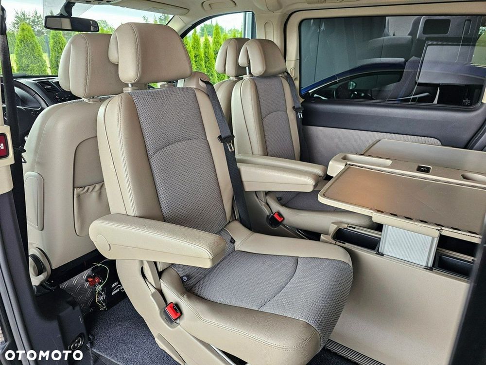 Mercedes-Benz Viano - 27