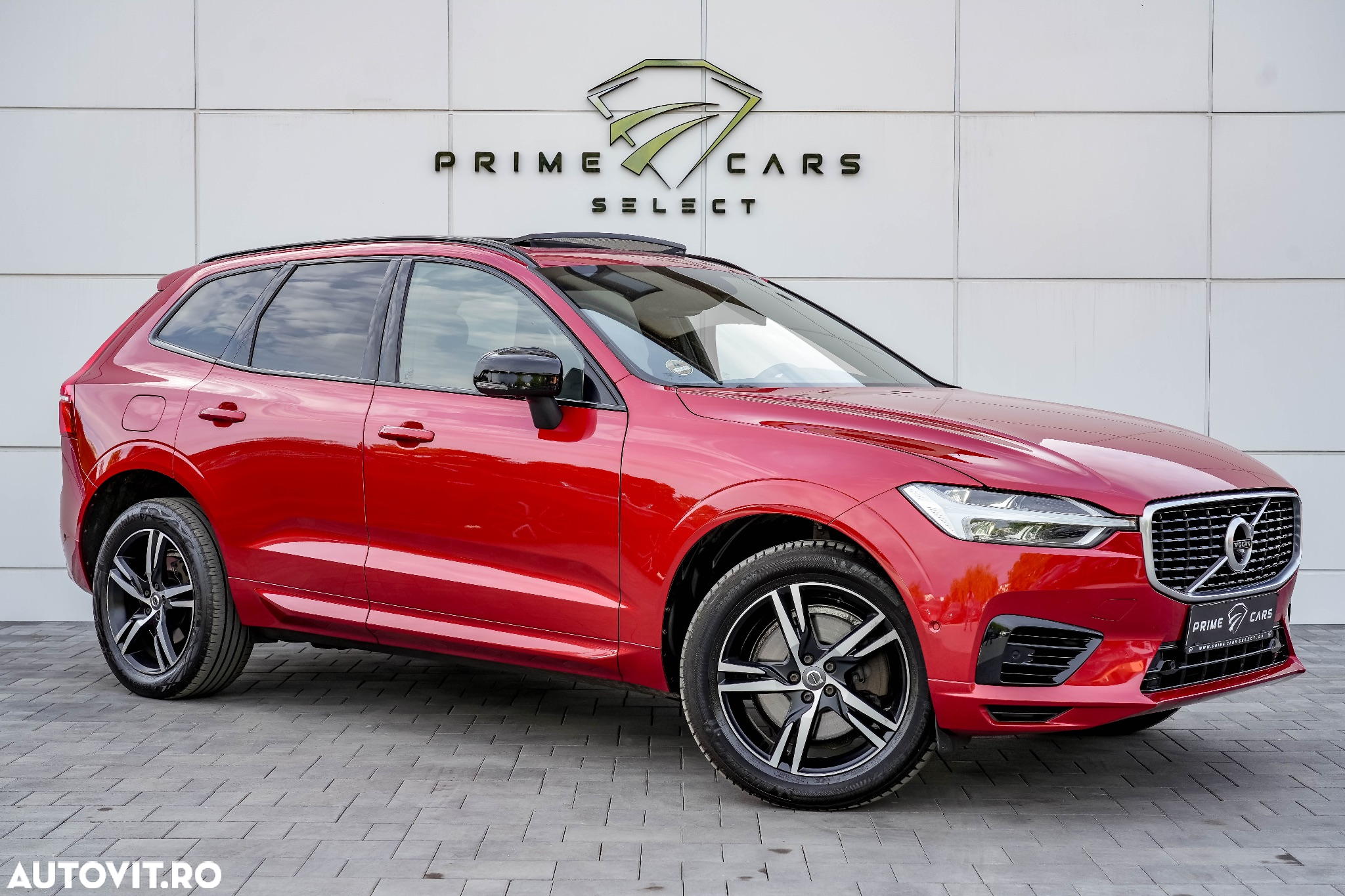 Volvo XC 60 Recharge T8 Twin Engine eAWD R-Design - 16