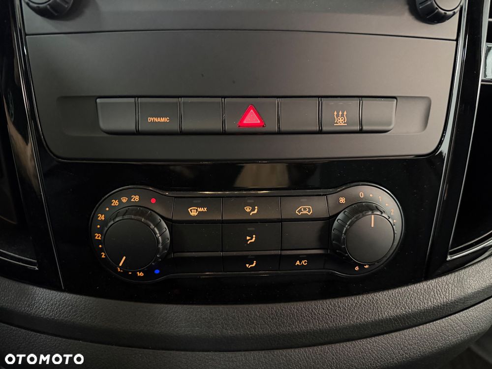 Mercedes-Benz eVITO - 25